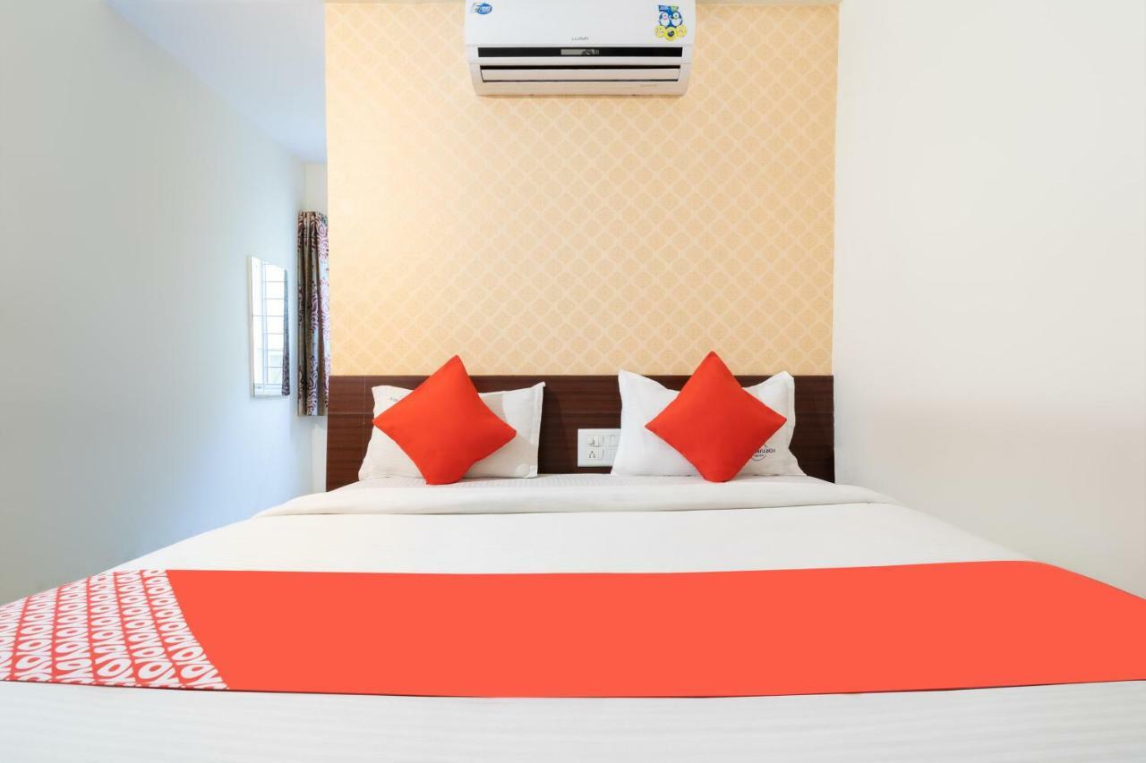 Oyo 2183 Hotel Fortune City Kammasandra Экстерьер фото