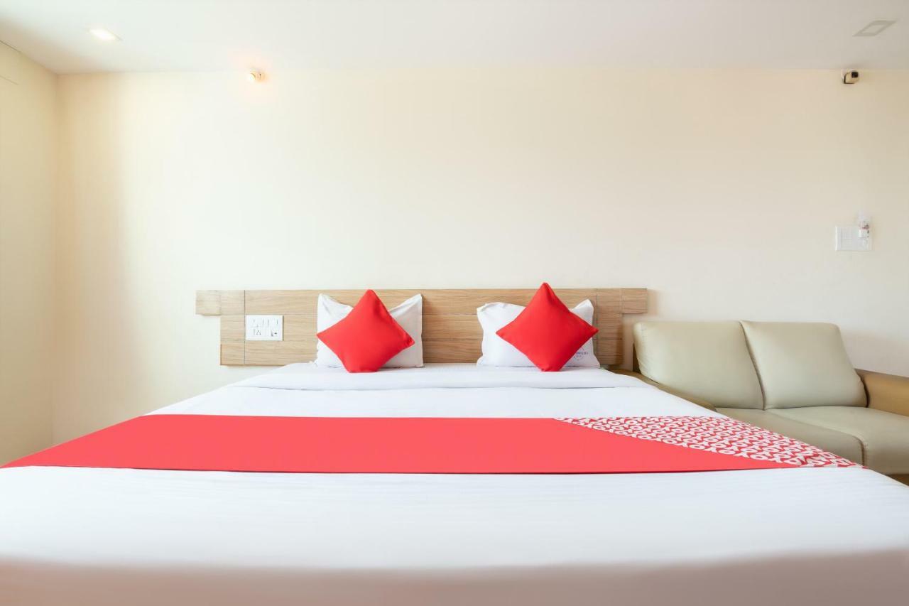 Oyo 2183 Hotel Fortune City Kammasandra Экстерьер фото